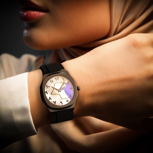 Kuwait map women's